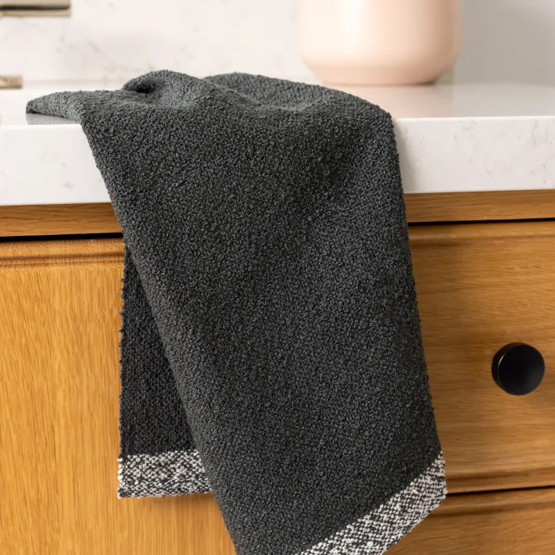 Serviette en bouclette de bambou texturée